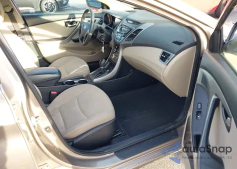 2015 Hyundai Elantra Se z USA, uszkodzony, nr VIN 5NPDH4AEXFH621723